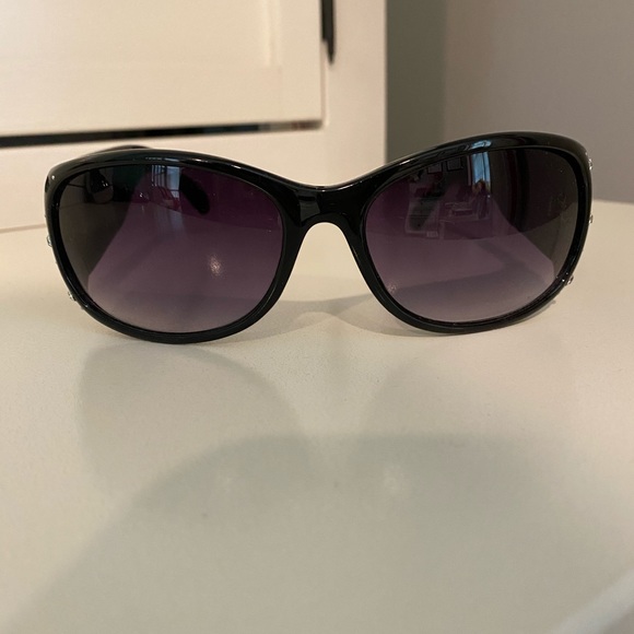 Fossil Sunglasses - Picture 1 of 5